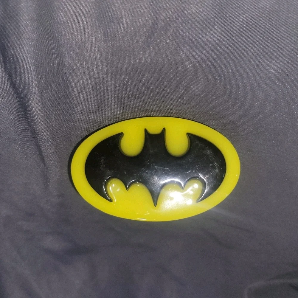 Vintage Batman Yellow Bat Signal Night Light Plug-In DC Comics Collectible Works